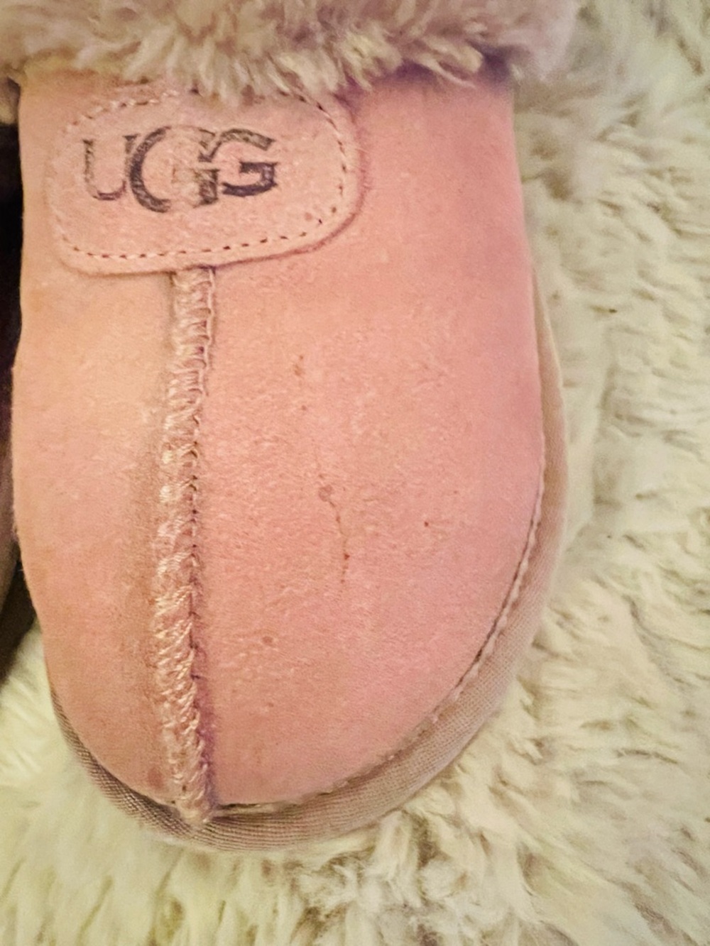 UGG Women’s Shearling-Lined Slippers in Dusty Pink - Picture 7 of 15